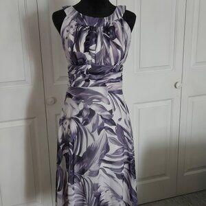 DressBarn Size 6 Purple and white Summer dress
